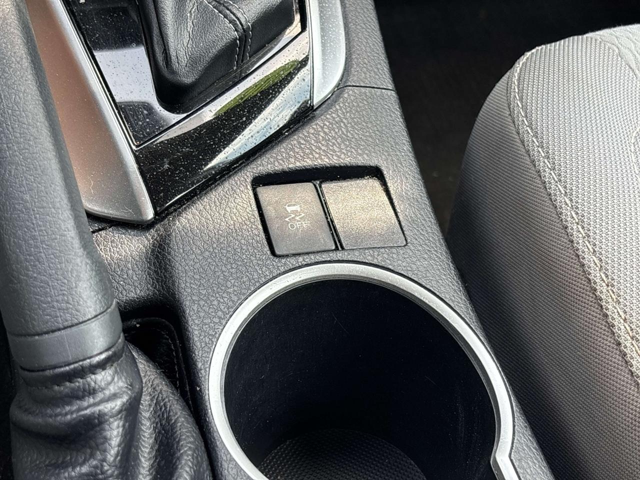 Toyota Corolla XLE CVT (Natl) 2018