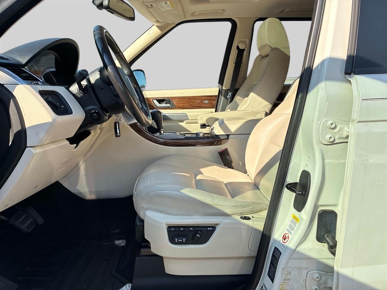 Land Rover Range Rover Sport 4WD 4dr SC 2009
