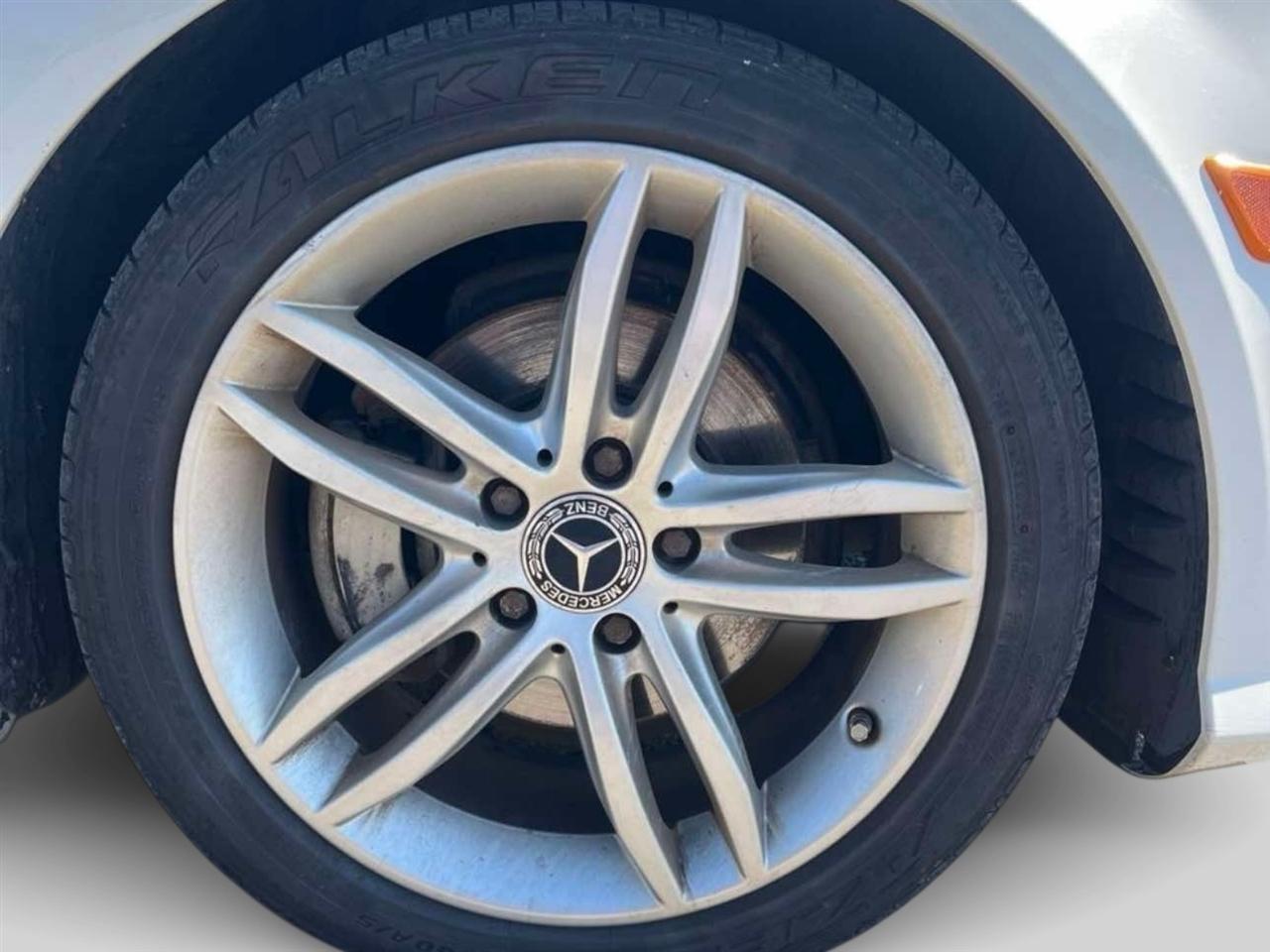Mercedes-Benz C-Class 4dr Sdn C 300 Sport 4MATIC 2012