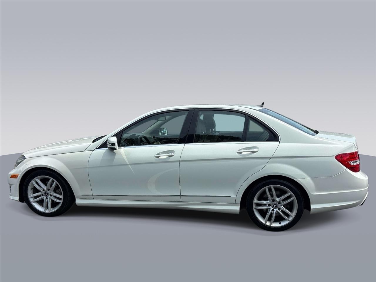 Mercedes-Benz C-Class 4dr Sdn C 300 Sport 4MATIC 2012