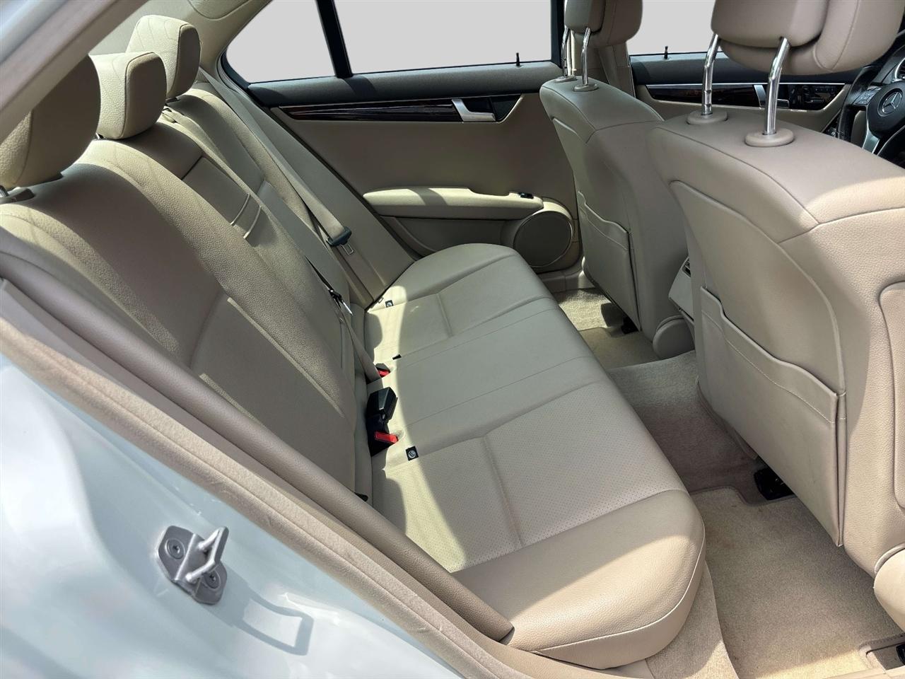 Mercedes-Benz C-Class 4dr Sdn C 300 Sport 4MATIC 2012