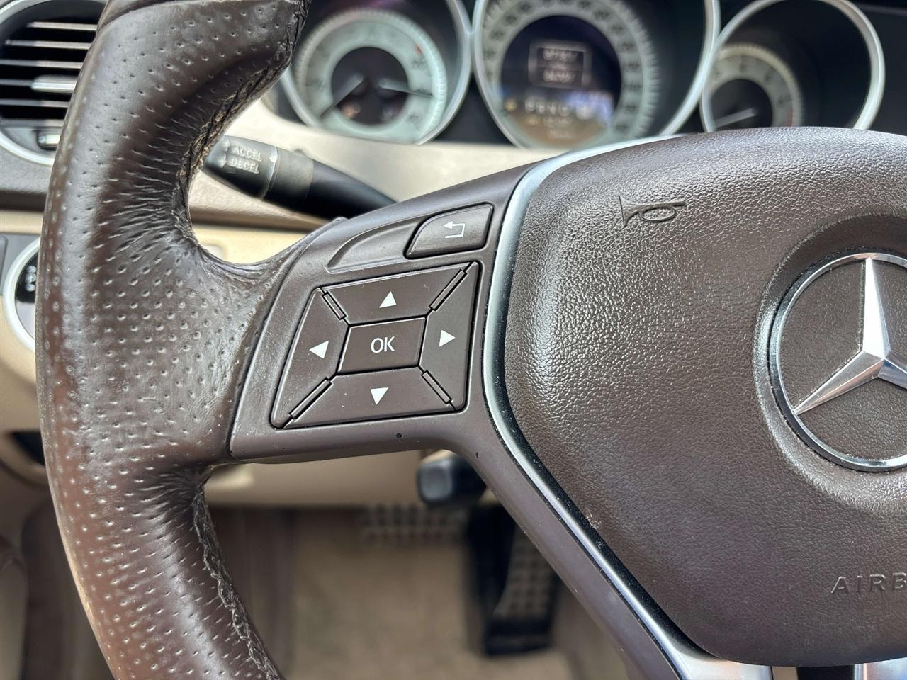 Mercedes-Benz C-Class 4dr Sdn C 300 Sport 4MATIC 2012
