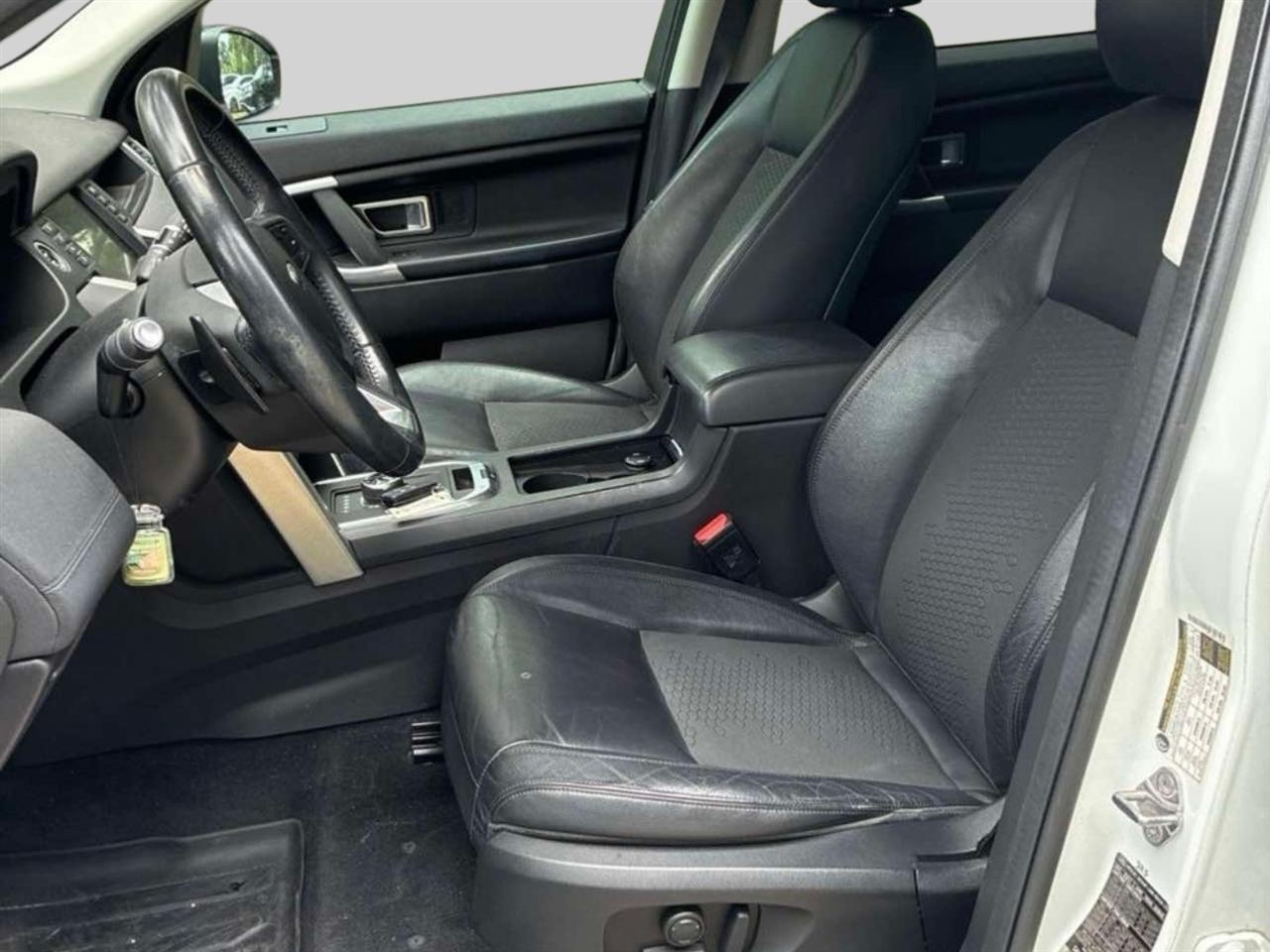 Land Rover Discovery Sport SE 4WD 2017