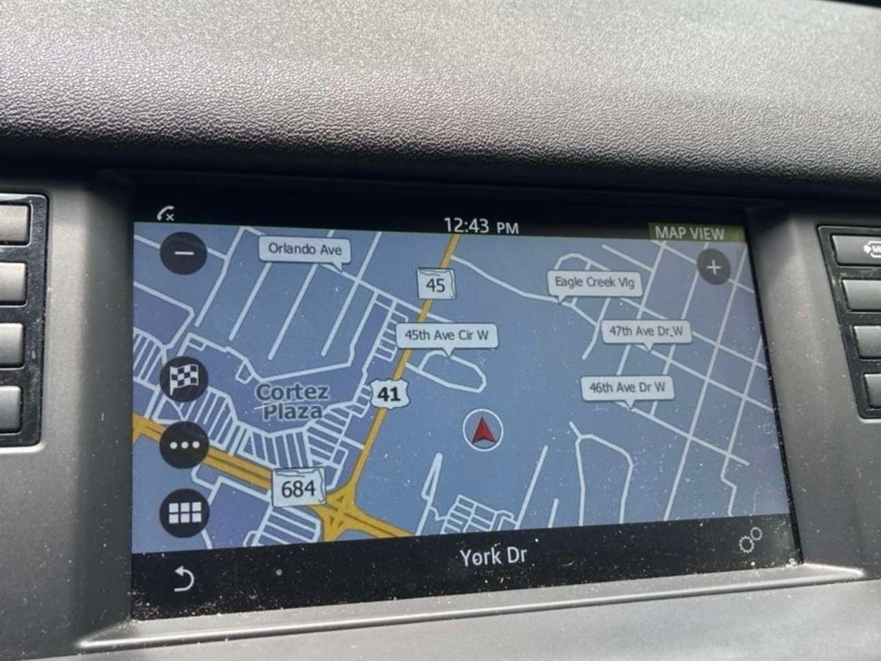 Land Rover Discovery Sport SE 4WD 2017