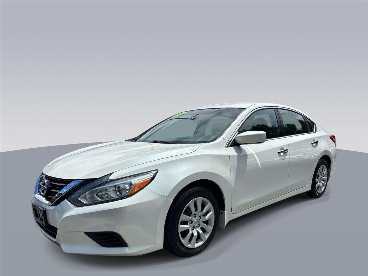Nissan Altima 4dr Sdn I4 2.5 S 2016