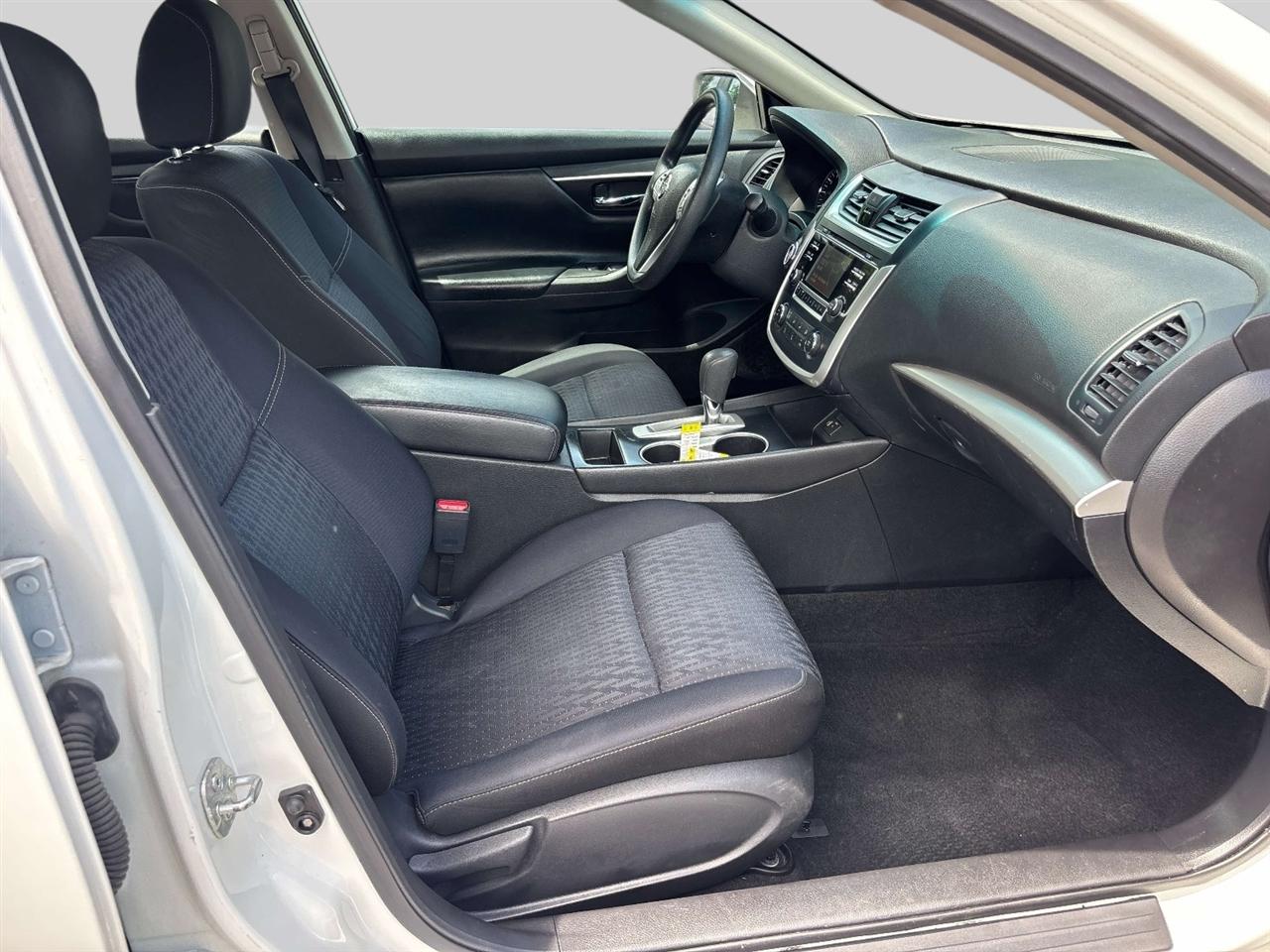 Nissan Altima 4dr Sdn I4 2.5 S 2016