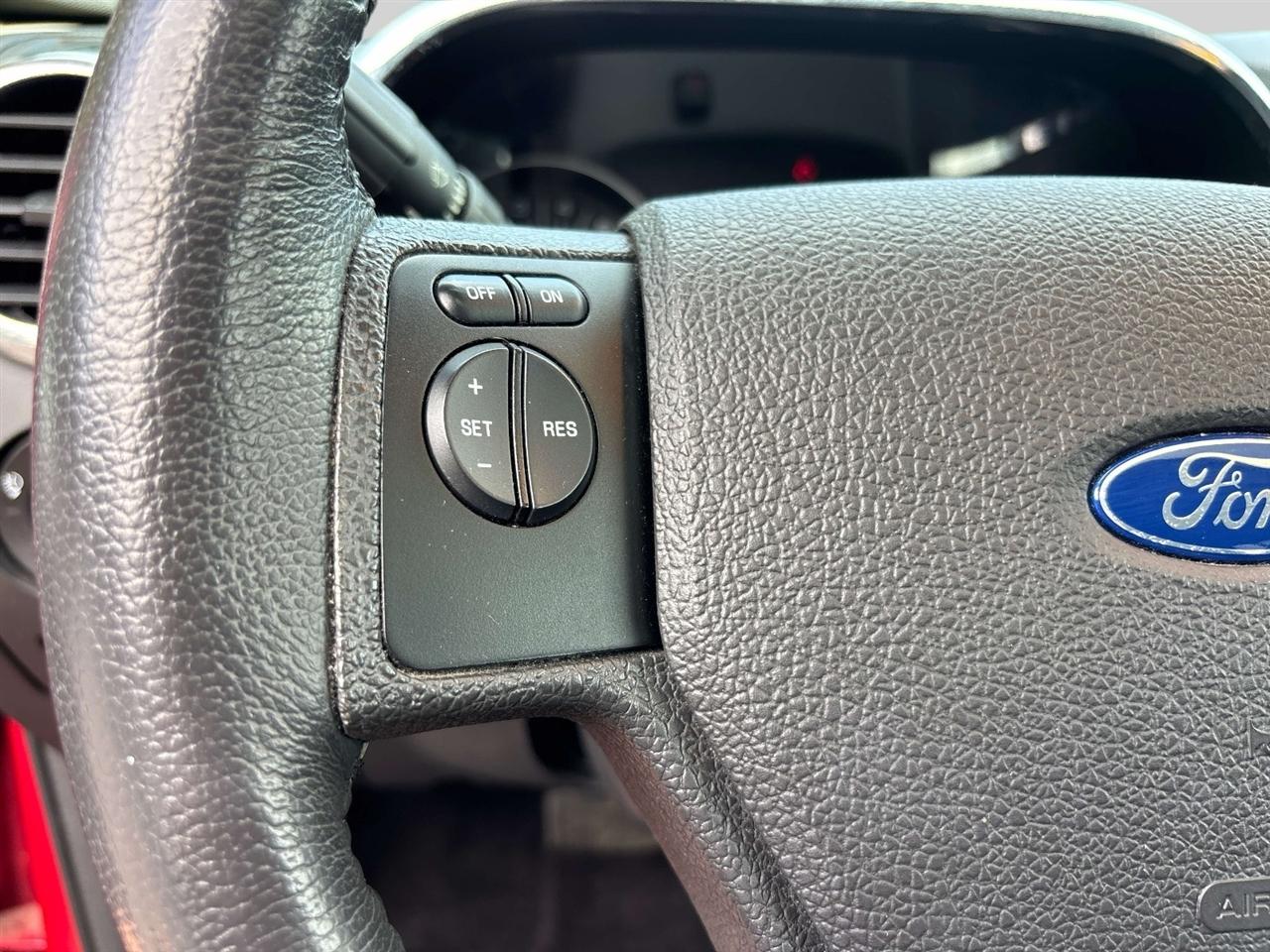 Ford Explorer 4WD 4dr XLT 2010