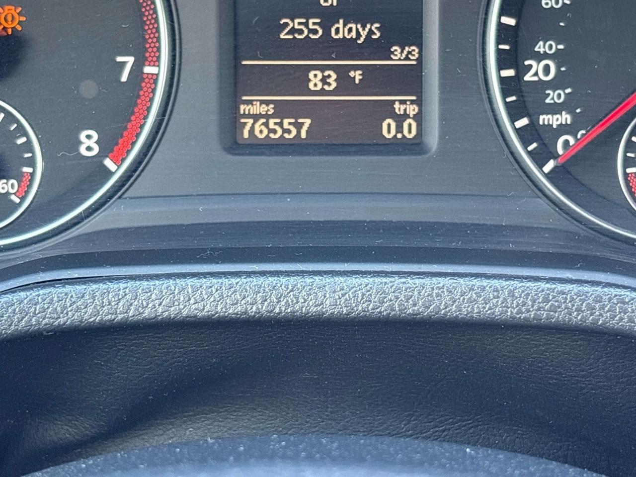 Volkswagen Passat 4dr Sdn 2.5L Auto SE PZEV 2012
