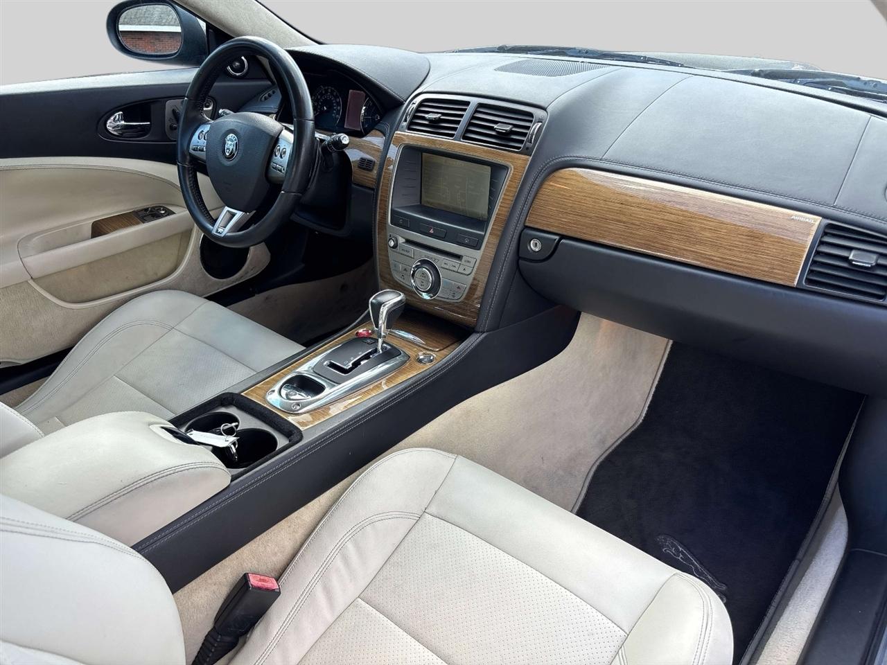 Jaguar XK Series 2dr Conv XKR Portfolio 2009
