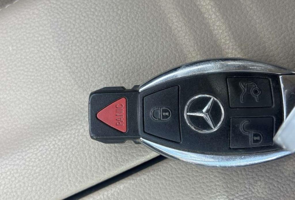 Mercedes-Benz CLS-Class 4dr Sdn CLS 550 4MATIC 2014
