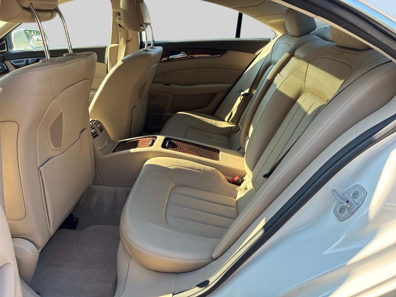 Mercedes-Benz CLS-Class 4dr Sdn CLS 550 4MATIC 2014
