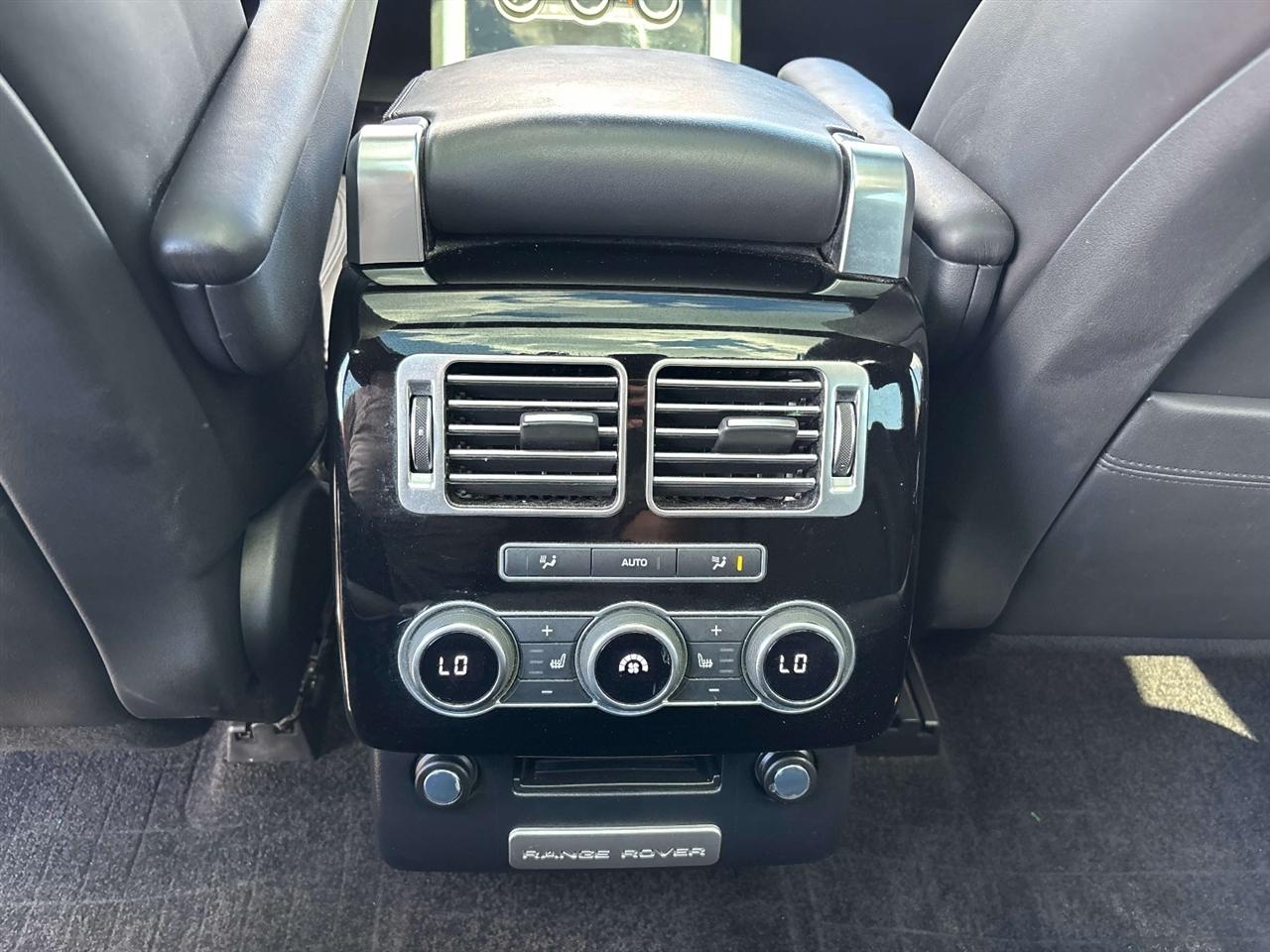 Land Rover Range Rover 4WD 4dr HSE 2016
