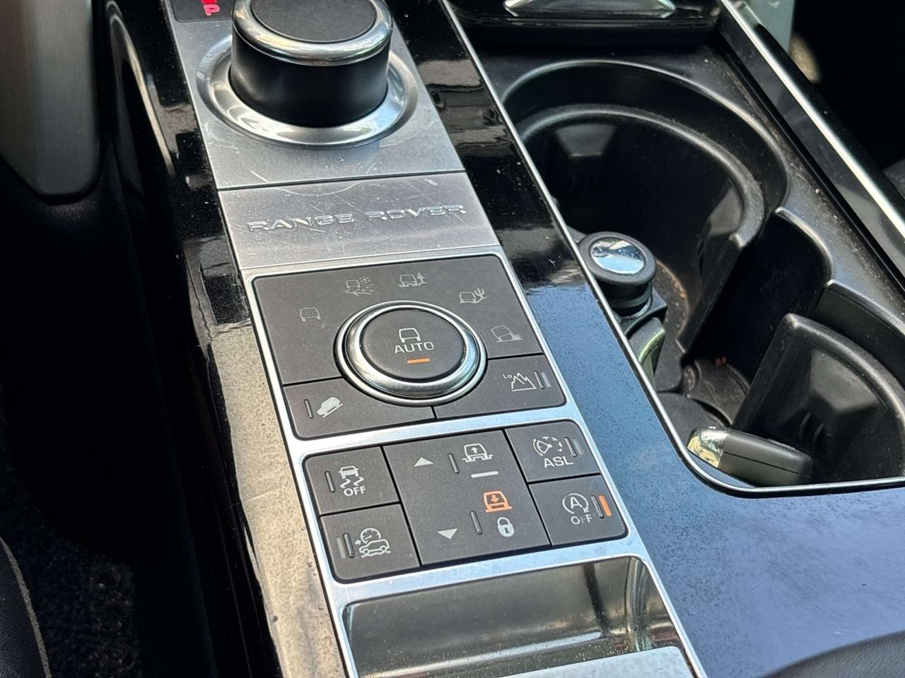 Land Rover Range Rover 4WD 4dr HSE 2016