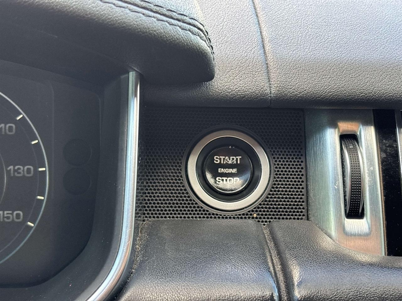Land Rover Range Rover 4WD 4dr HSE 2016