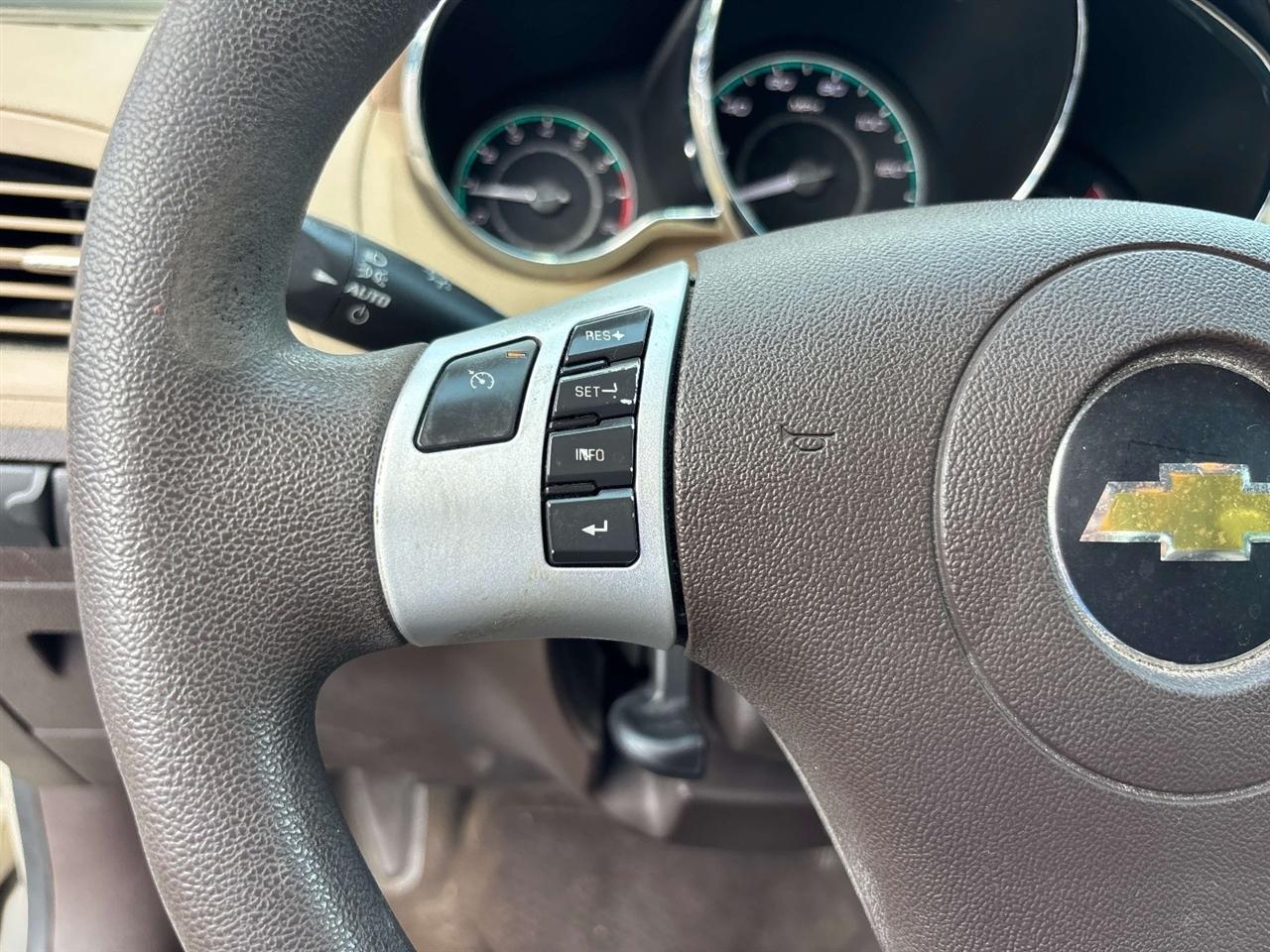 Chevrolet Malibu 4dr Sdn LS w/1LS 2011