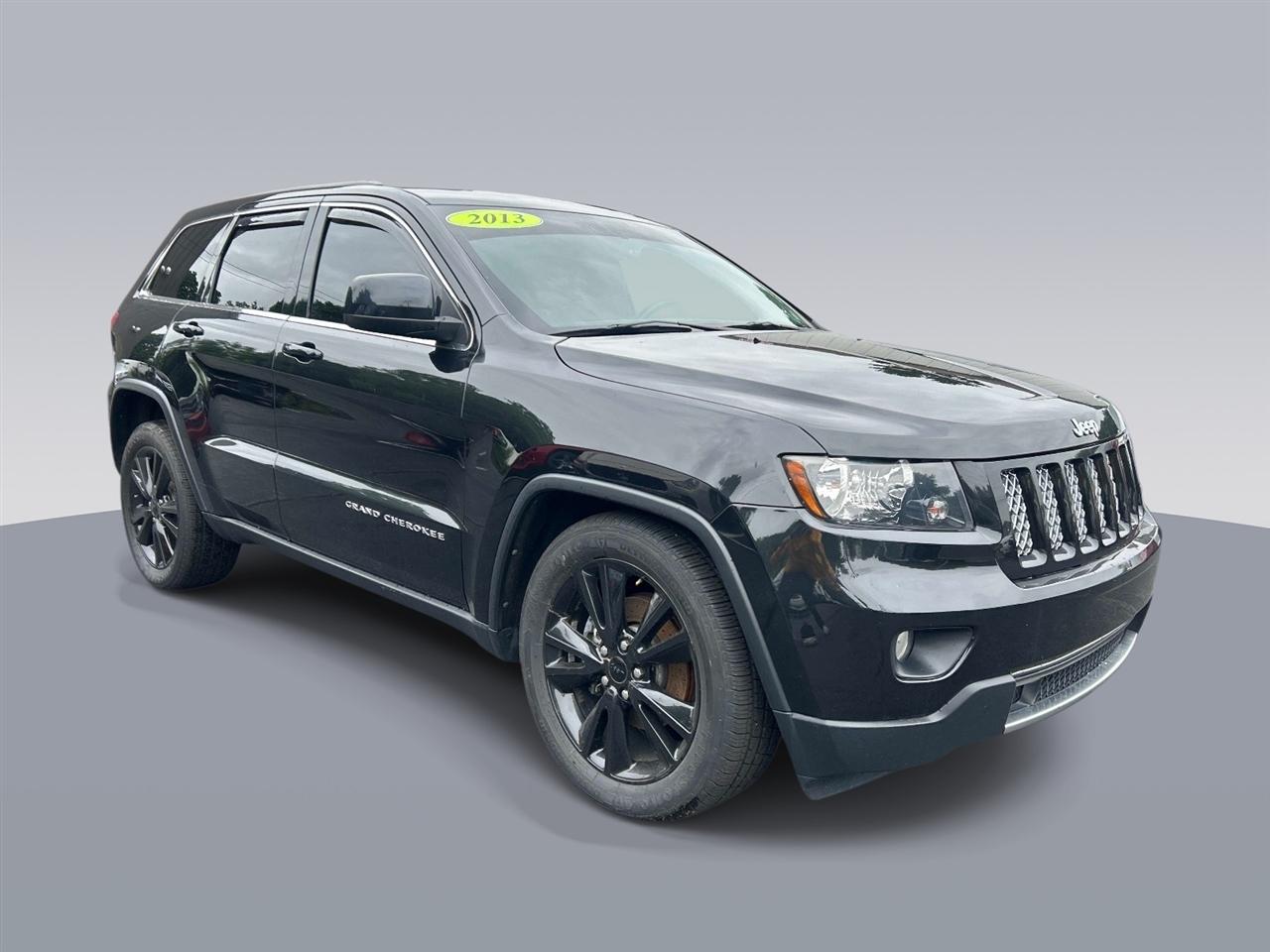 2013 Jeep Grand Cherokee 4WD 4dr Laredo Altitude *Ltd Avail*