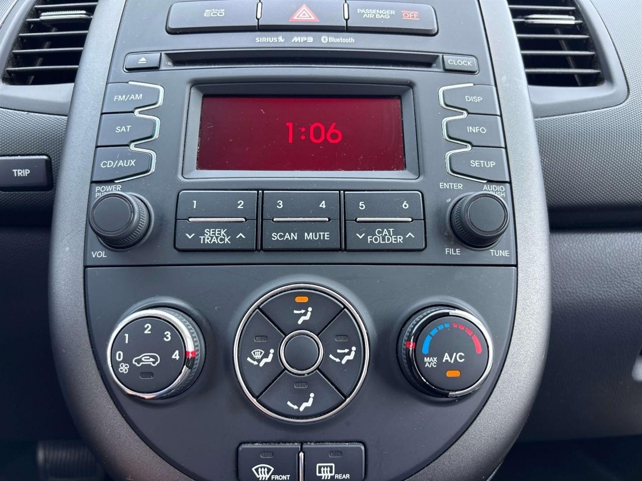 Kia Soul 5dr Wgn Auto + 2013