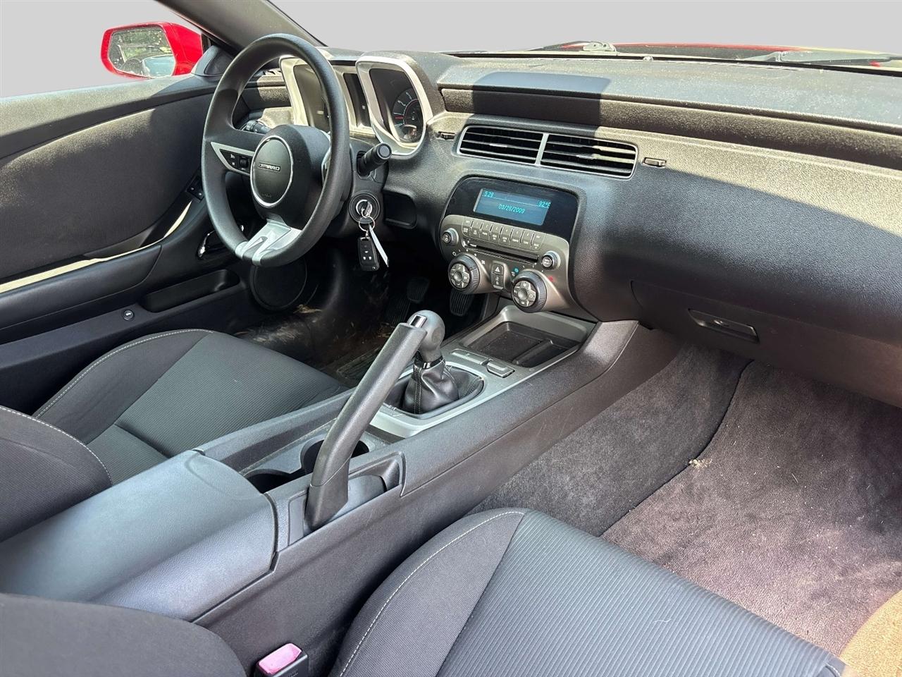 Chevrolet Camaro 2dr Cpe 1LT 2010