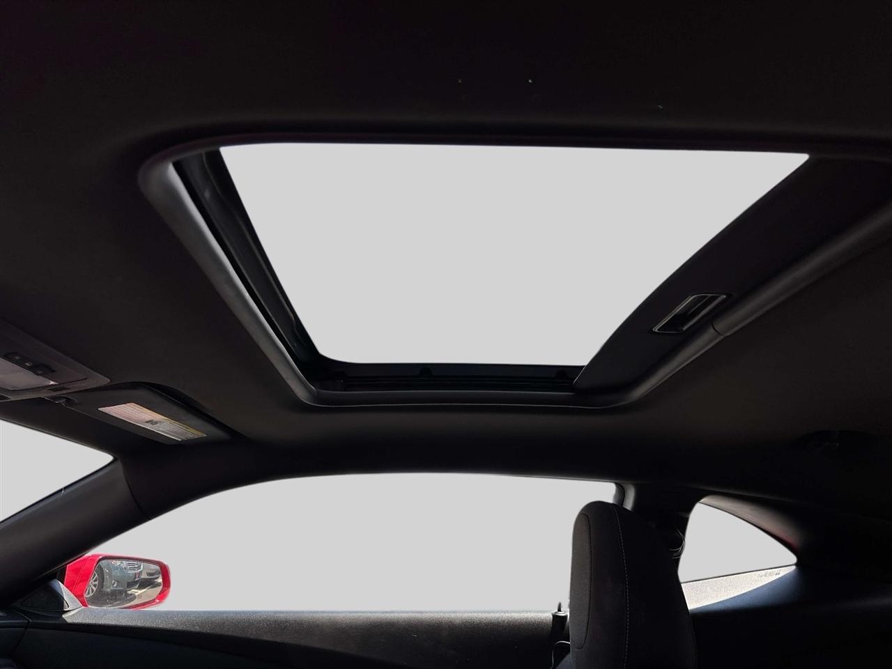 Chevrolet Camaro 2dr Cpe 1LT 2010