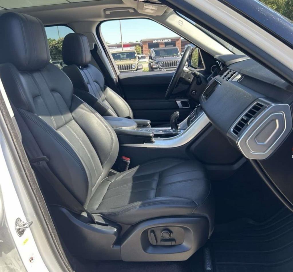 Land Rover Range Rover Sport V6 Supercharged SE 2017