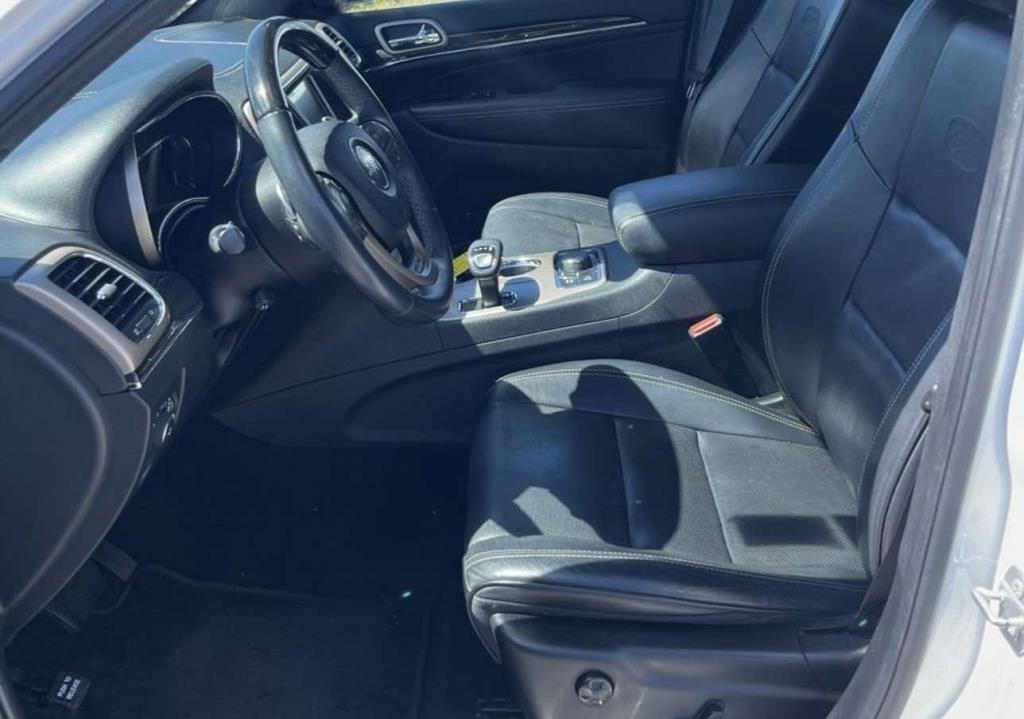 Jeep Grand Cherokee 4WD 4dr Overland 2015