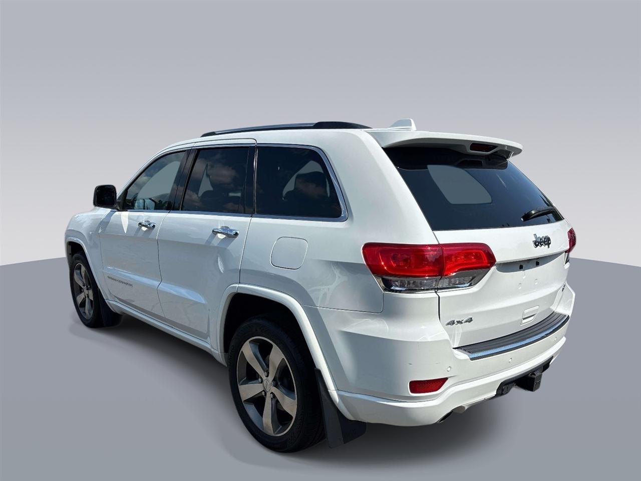 Jeep Grand Cherokee 4WD 4dr Overland 2015