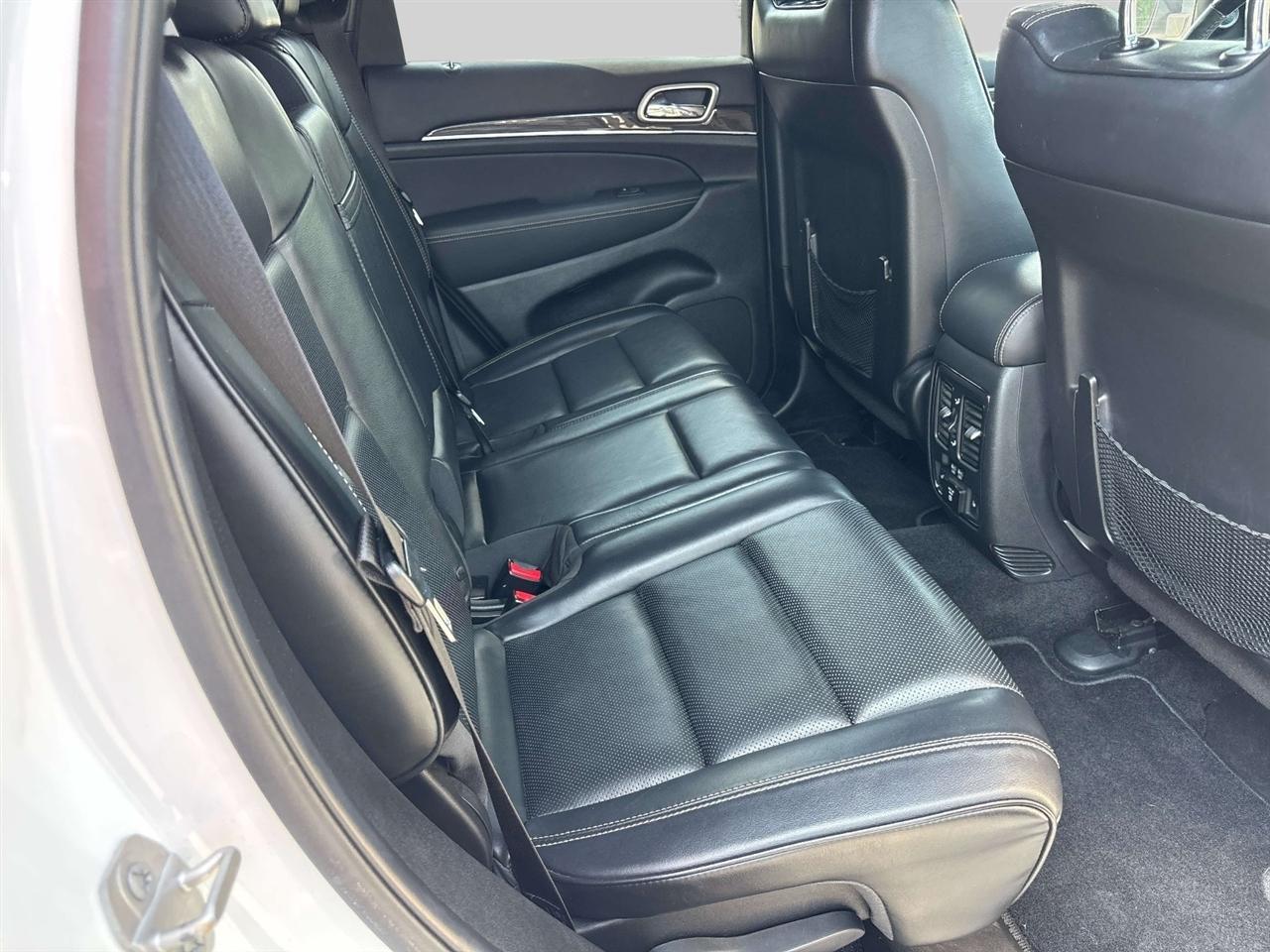 Jeep Grand Cherokee 4WD 4dr Overland 2015