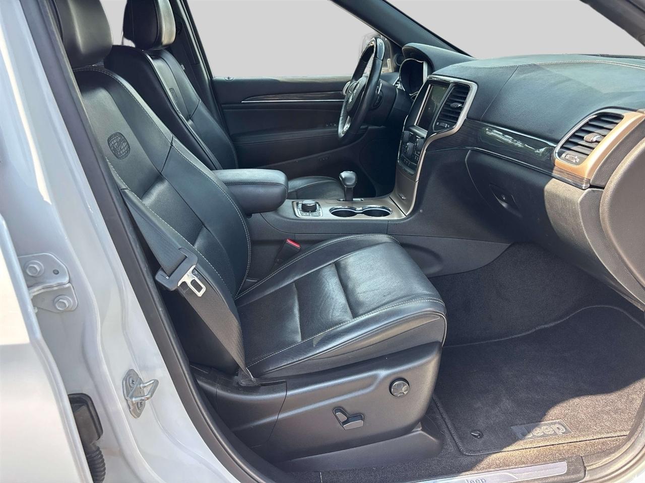 Jeep Grand Cherokee 4WD 4dr Overland 2015