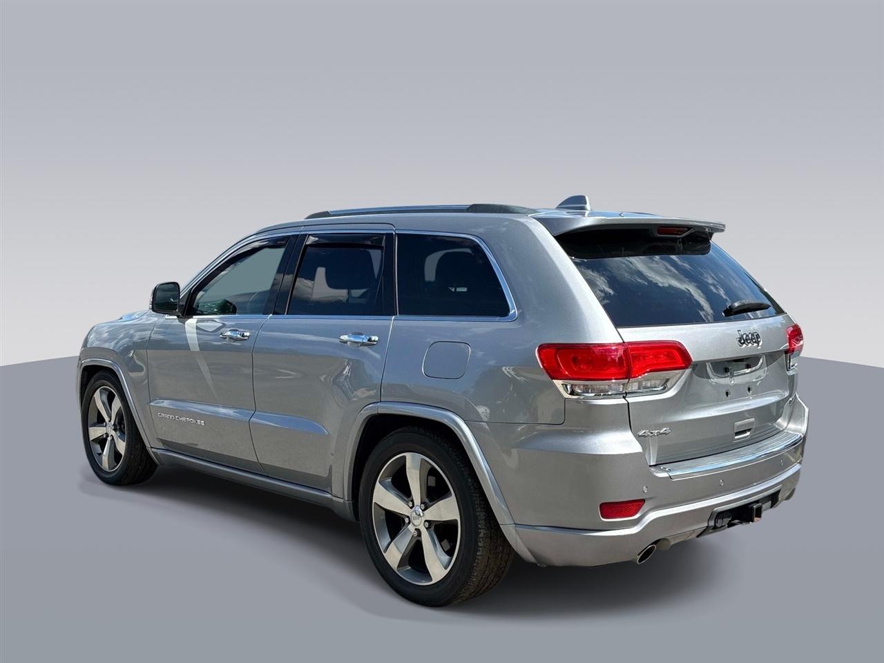 Jeep Grand Cherokee 4WD 4dr Overland 2016