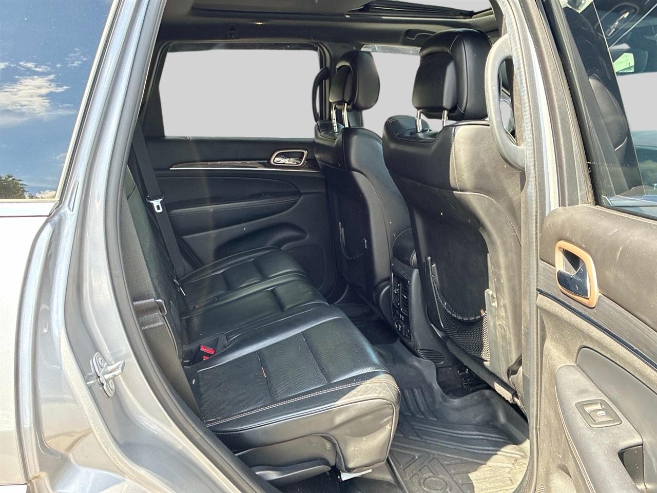 Jeep Grand Cherokee 4WD 4dr Overland 2016