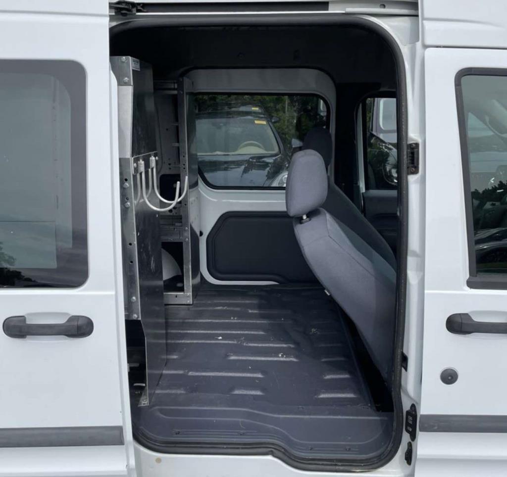 Ford Transit Connect 114.6" XLT w/side & rear door privacy glass 2012