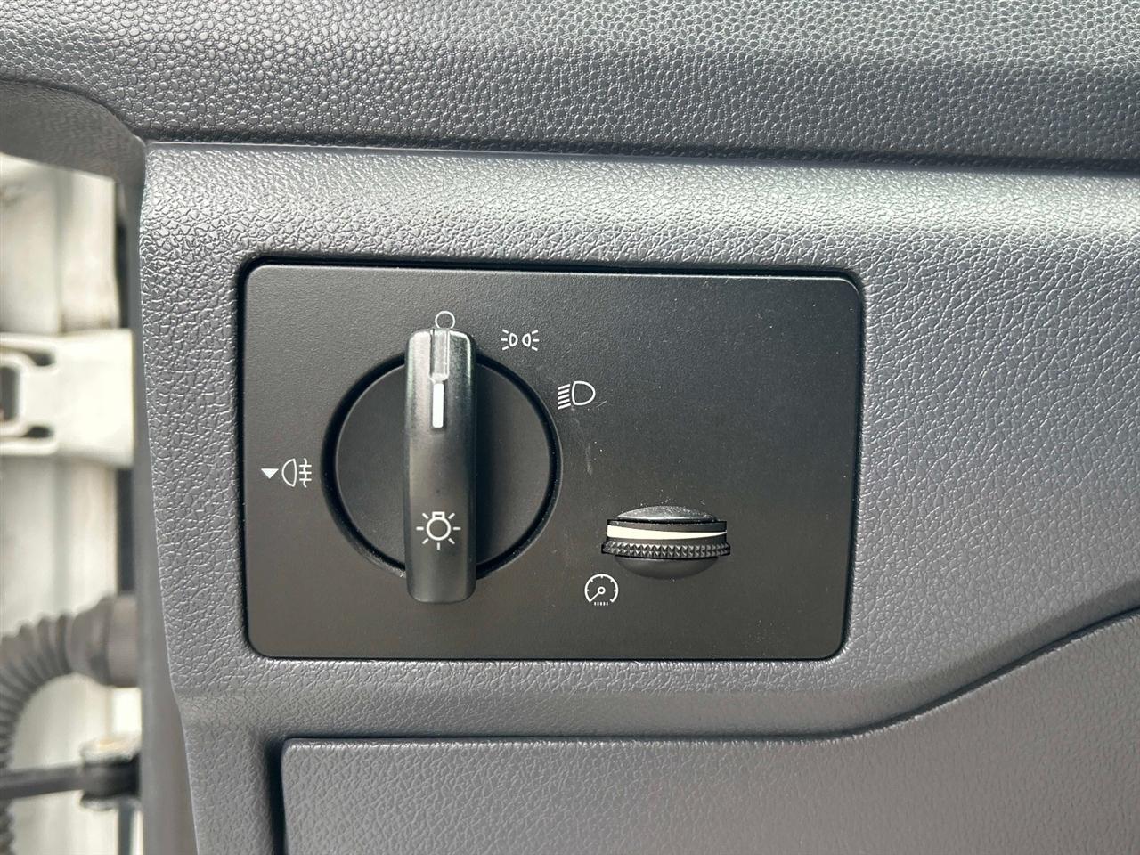 Ford Transit Connect 114.6" XLT w/side & rear door privacy glass 2012