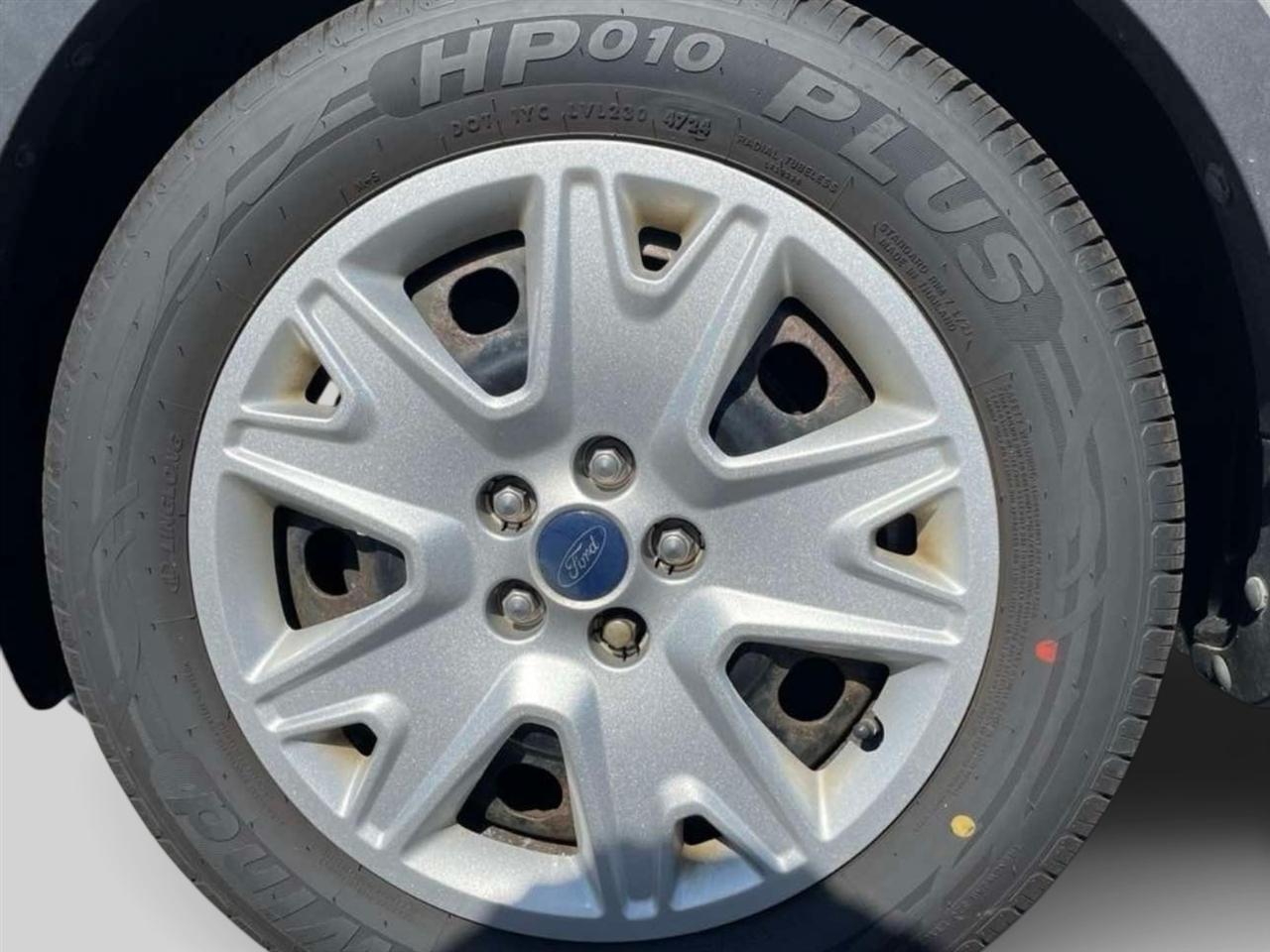 Ford Escape FWD 4dr S 2014