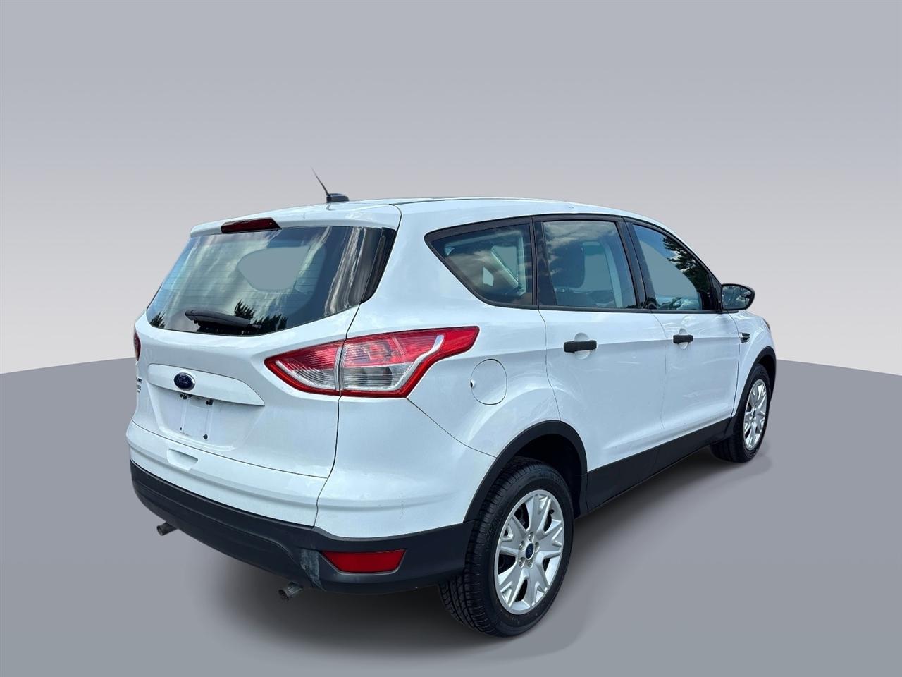 Ford Escape FWD 4dr S 2014