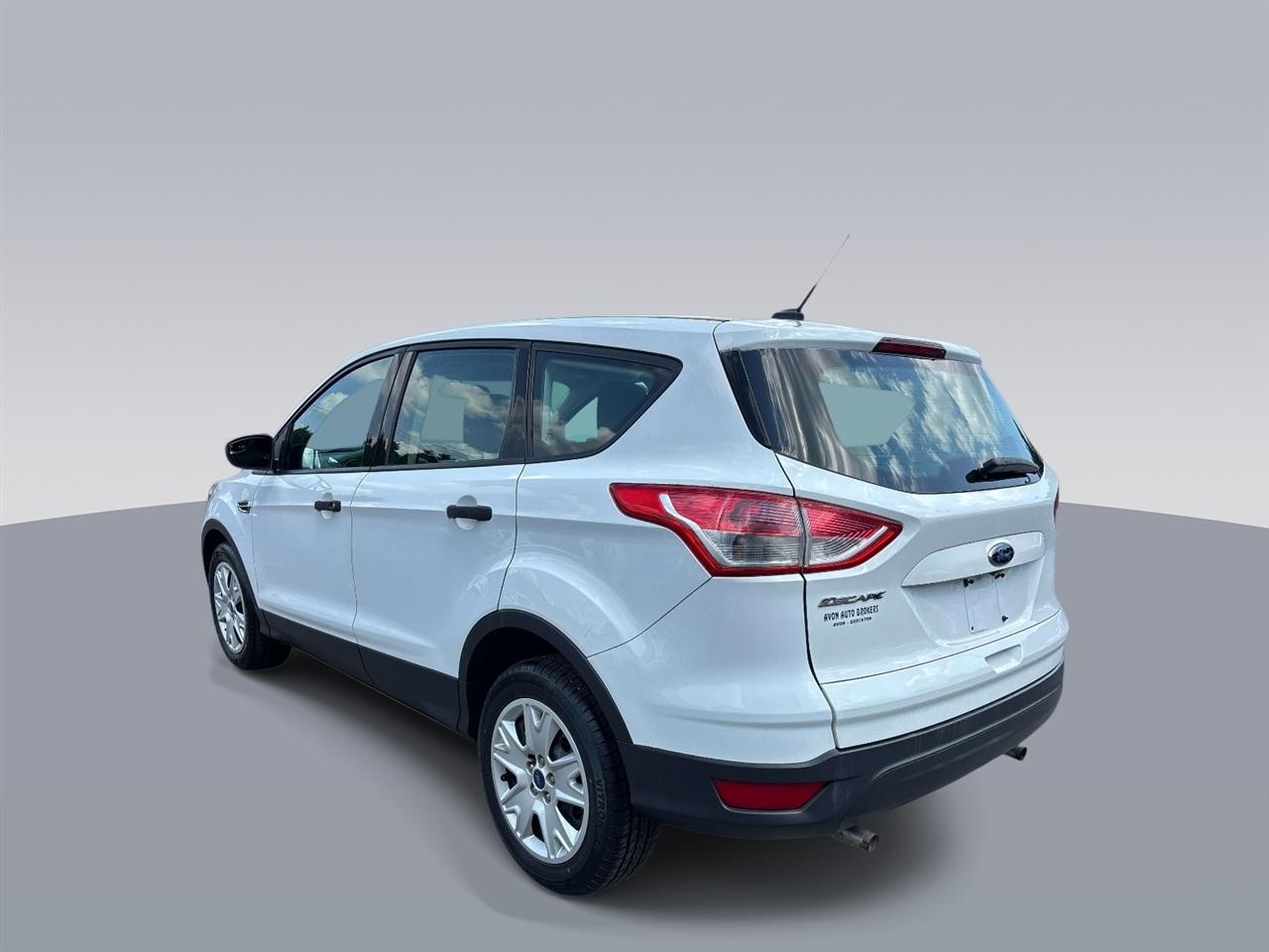 Ford Escape FWD 4dr S 2014