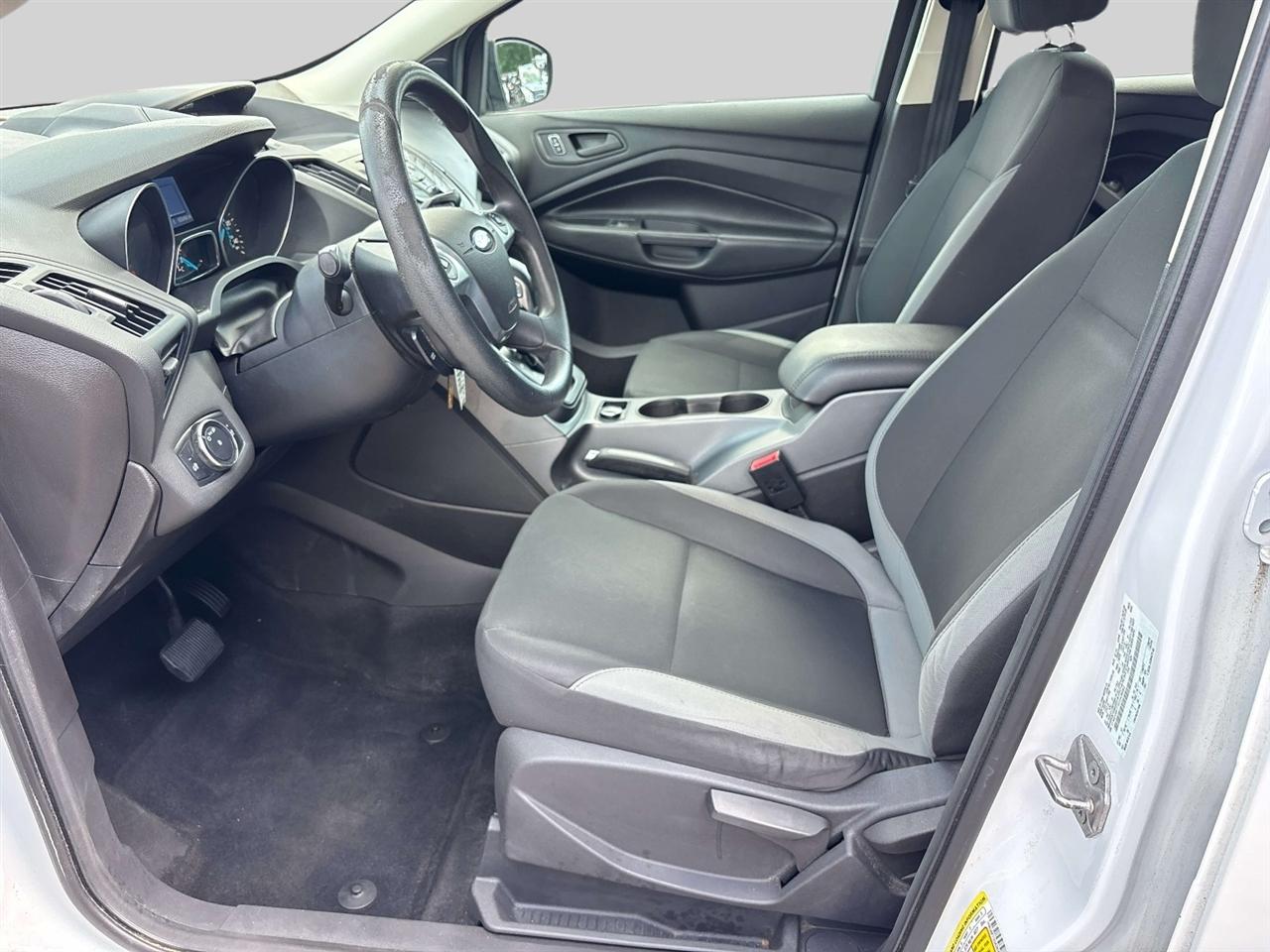 Ford Escape FWD 4dr S 2014