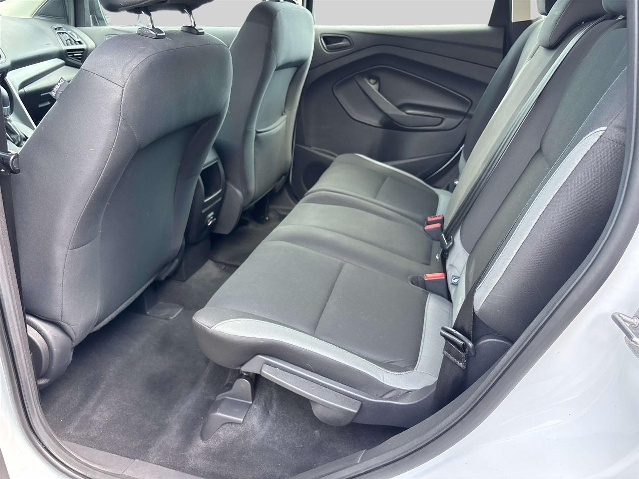 Ford Escape FWD 4dr S 2014