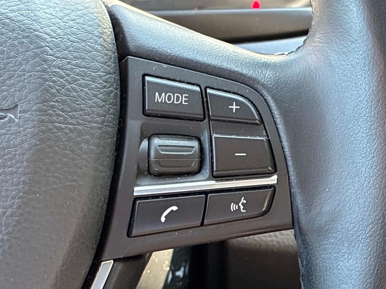 BMW 5 Series 4dr Sdn 528i xDrive AWD 2015