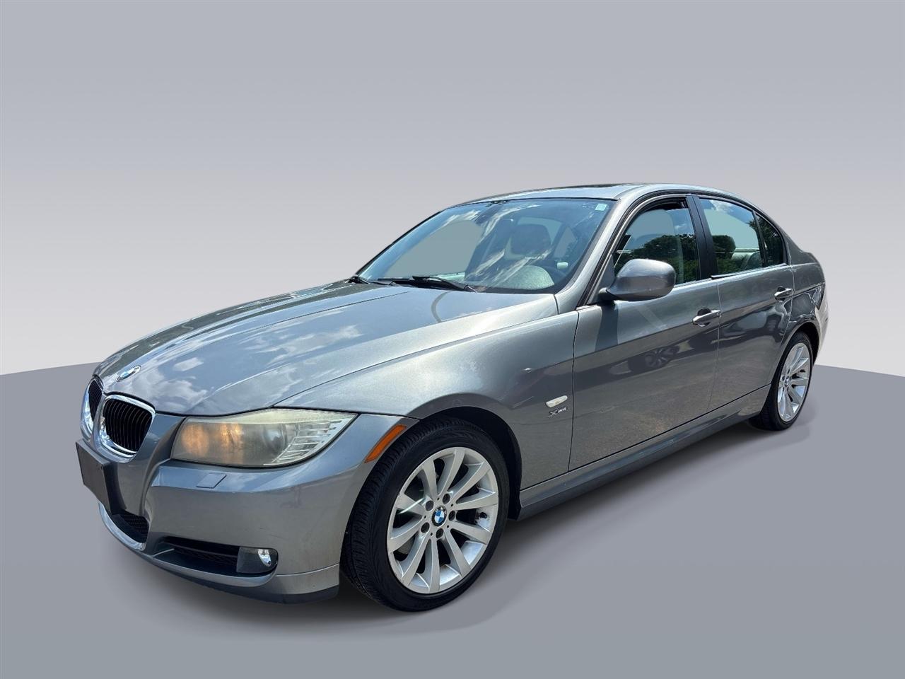 BMW 3 Series 4dr Sdn 328i xDrive AWD SULEV South Africa 2011