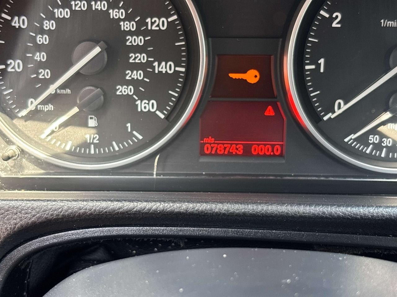 BMW 3 Series 4dr Sdn 328i xDrive AWD SULEV South Africa 2011