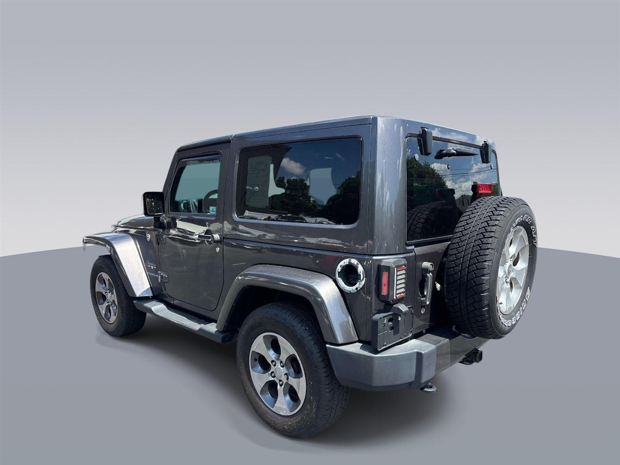 Jeep Wrangler 4WD 2dr Sahara 2016