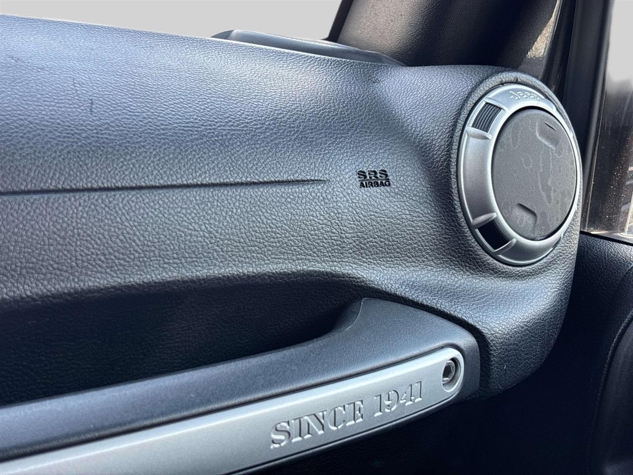 Jeep Wrangler 4WD 2dr Sahara 2016