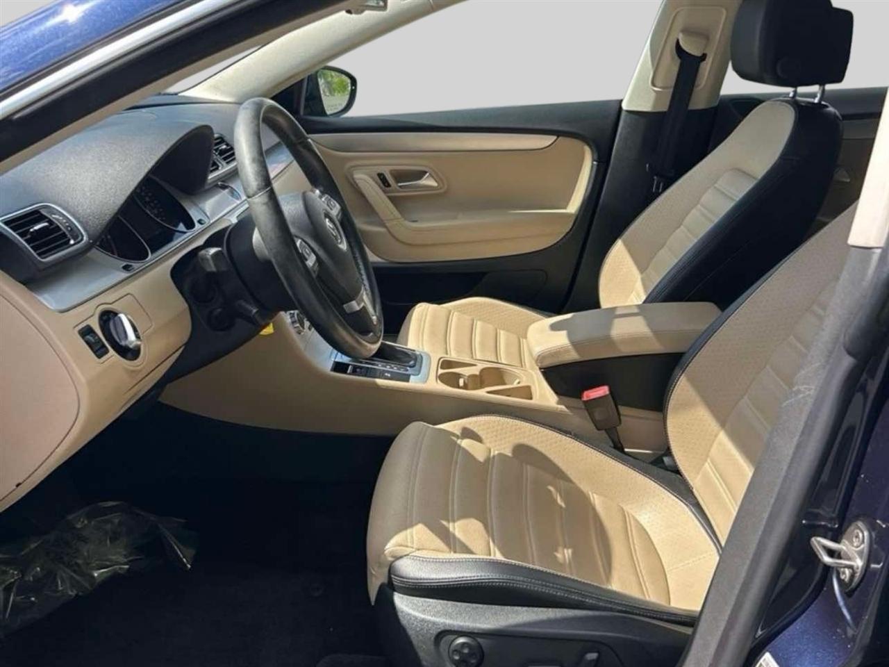 Volkswagen CC 4dr Sdn Sport Plus PZEV 2013