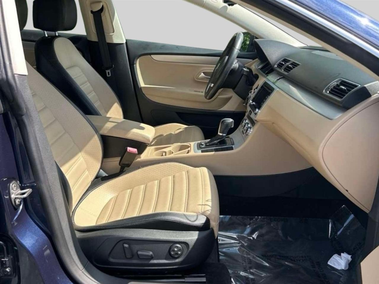 Volkswagen CC 4dr Sdn Sport Plus PZEV 2013