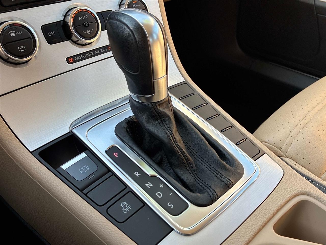 Volkswagen CC 4dr Sdn Sport Plus PZEV 2013