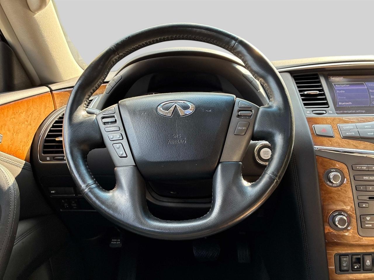 Infiniti QX80 4WD 4dr 2014