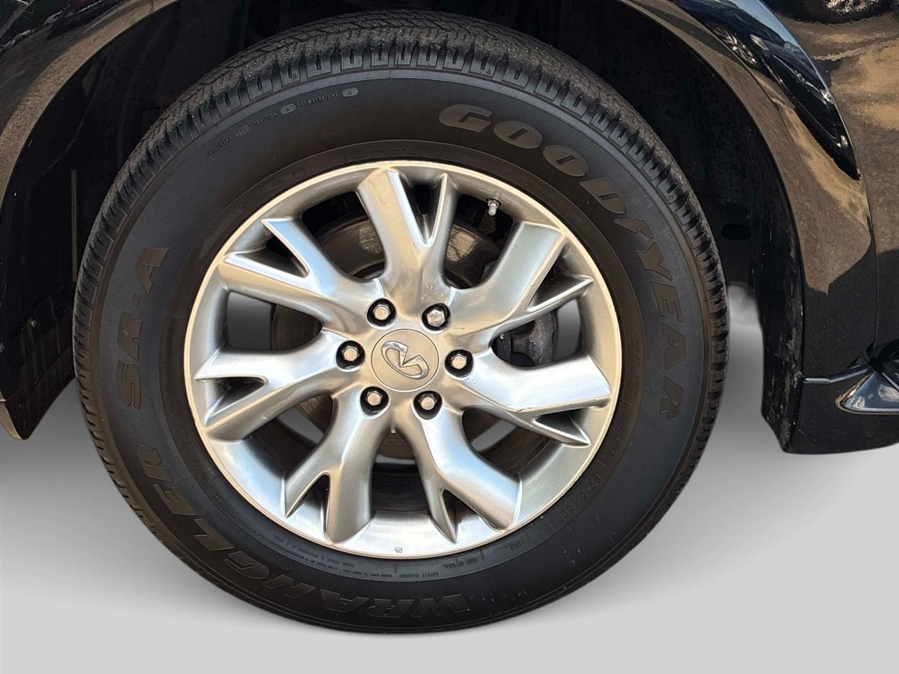Infiniti QX80 4WD 4dr 2014