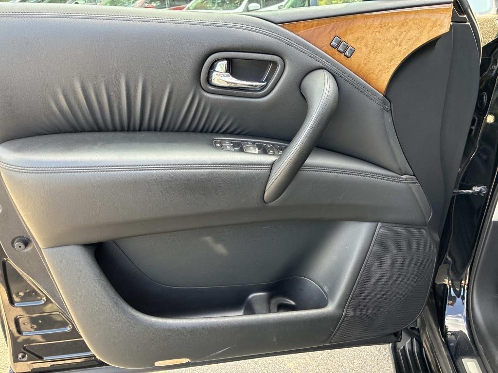 Infiniti QX80 4WD 4dr 2014