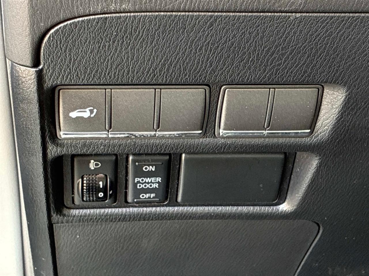 Infiniti QX80 4WD 4dr 2014