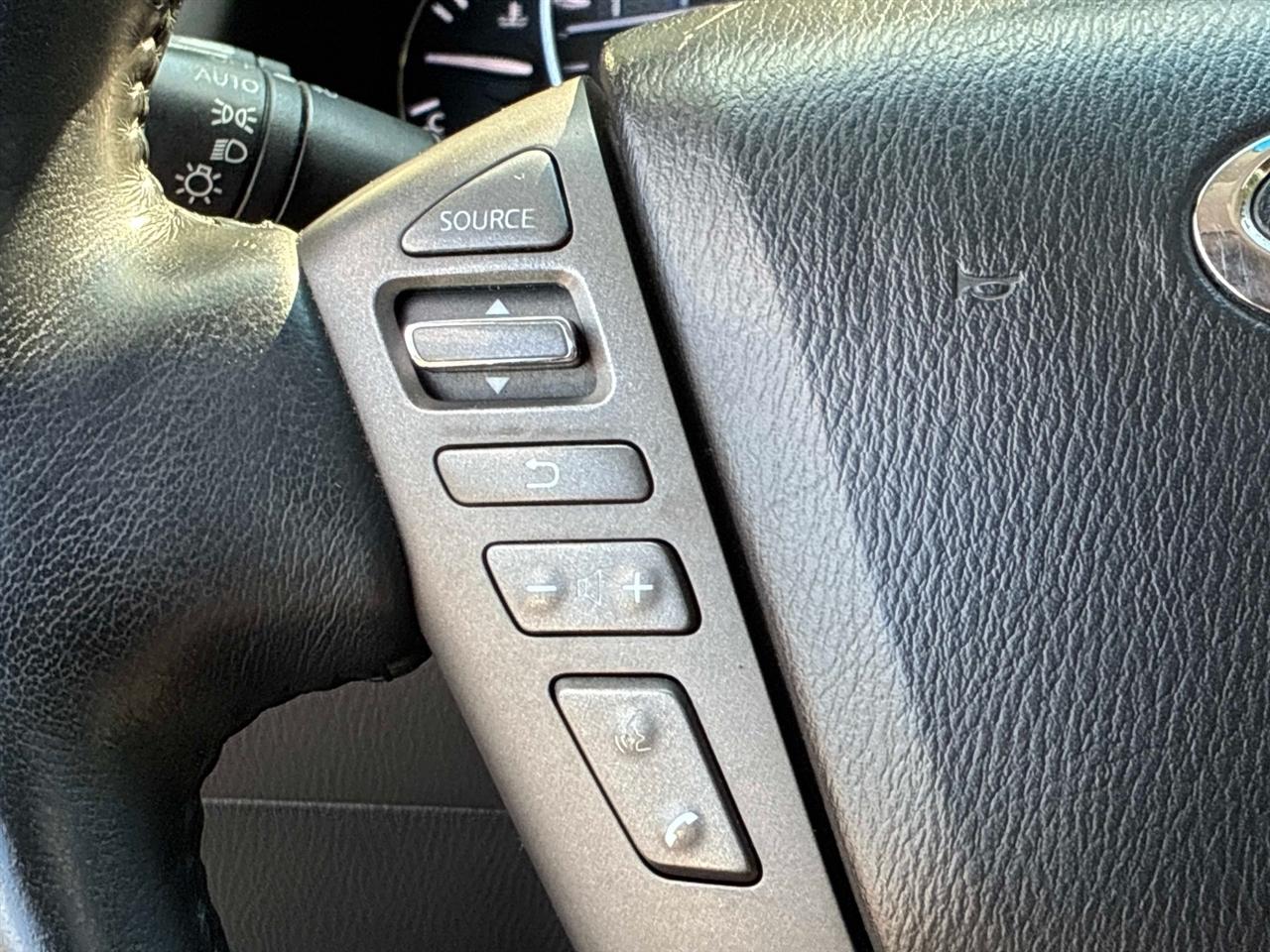 Infiniti QX80 4WD 4dr 2014